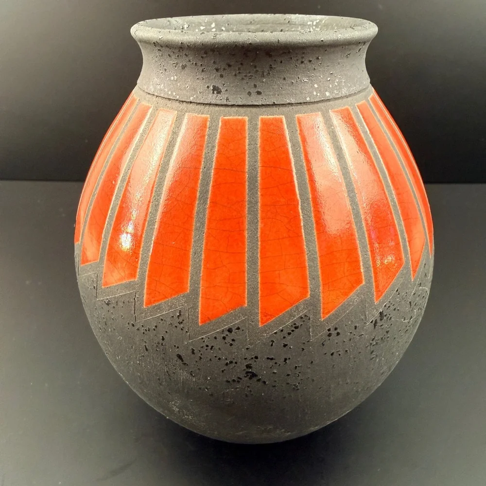 Sergio Naduville Native American Studio Pottery Raku Vase Signed